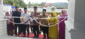 Masjid Al-Alif Raudhatul Jannah SMAN 1 Sumbar Diresmikan Gubernur Mahyeldi