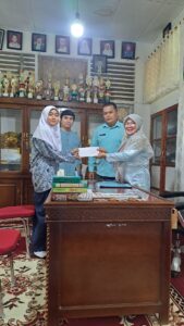 Siswi MTsN 2 Tanah Datar Raih Medali Tingkat Nasional