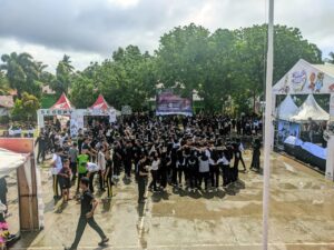 Kasatpol PP Sambut Hangat Acara Siram-siraman dalam Festival Seni, Budaya, dan Kreasi SMA