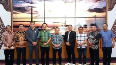 Gubernur Jambi Al Haris Support Kontingen Pesparawi