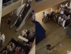 Viral! Bekasi Dikepung Banjir, Mall Mega Bekasi Terendam Air