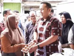 Bupati H M Syukur Pulang Kampung, Gelar Pasar Murah