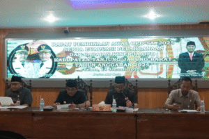 Pimpin Rakor Pembinaan Awal OPD Tahun 2025 dan Evaluasi Capaian Kinerja OPD, Ini yang Disampaikan Bupati Anwar Sadat