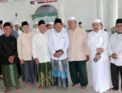 Bupati Tanjab Barat Hadiri Haul Syekh Abdul Qadir Al-Jailani di Bram Itam