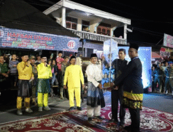 Pacu Ekonomi dan Wisata Religi, Bupati Anwar Sadat Resmikan Festival Arakan Sahur Tahun 2025