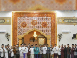 Wakili Bupati, Pj Sekda Batanghari Sambut Hangat Safari Ramadhan Provinsi Jambi di Kecamatan Maro Sebo Ulu