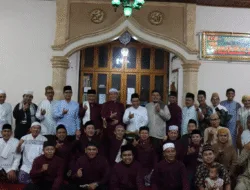 Prof Helmi Hadiri Safari Ramadhan UNJA ke-6 di Masjid Babus Salam Mendalo Asri