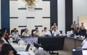 DPRD Provinsi Jambi Adakan Audiensi Bersama Asosiasi Honerer Se-Provinsi Jambi
