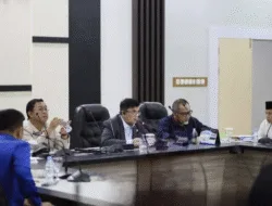 DPRD Provinsi Jambi Bentuk Pansus Guna Pastikan Tenaga Honerer Dapat Status yang Jelas